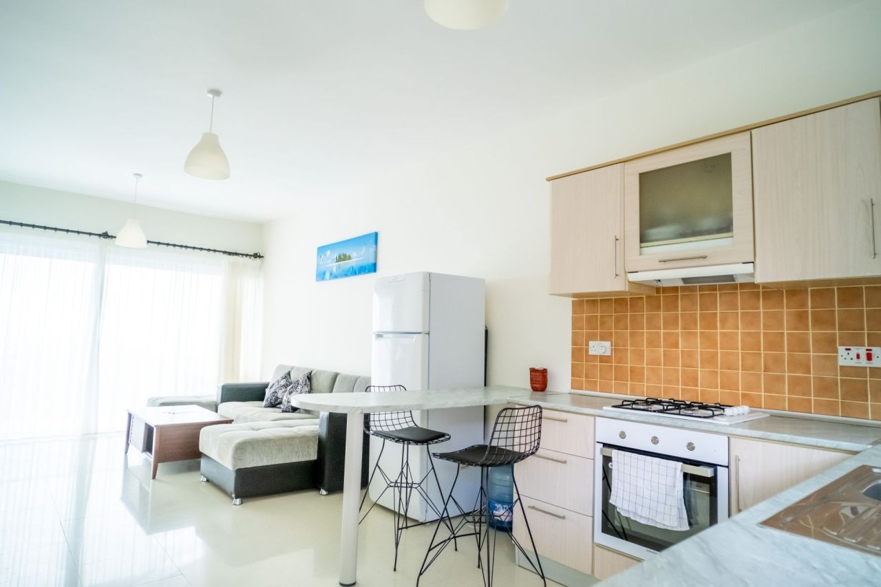 Apartamento en Kyrenia, Chipre, 78 m² - imagen 1