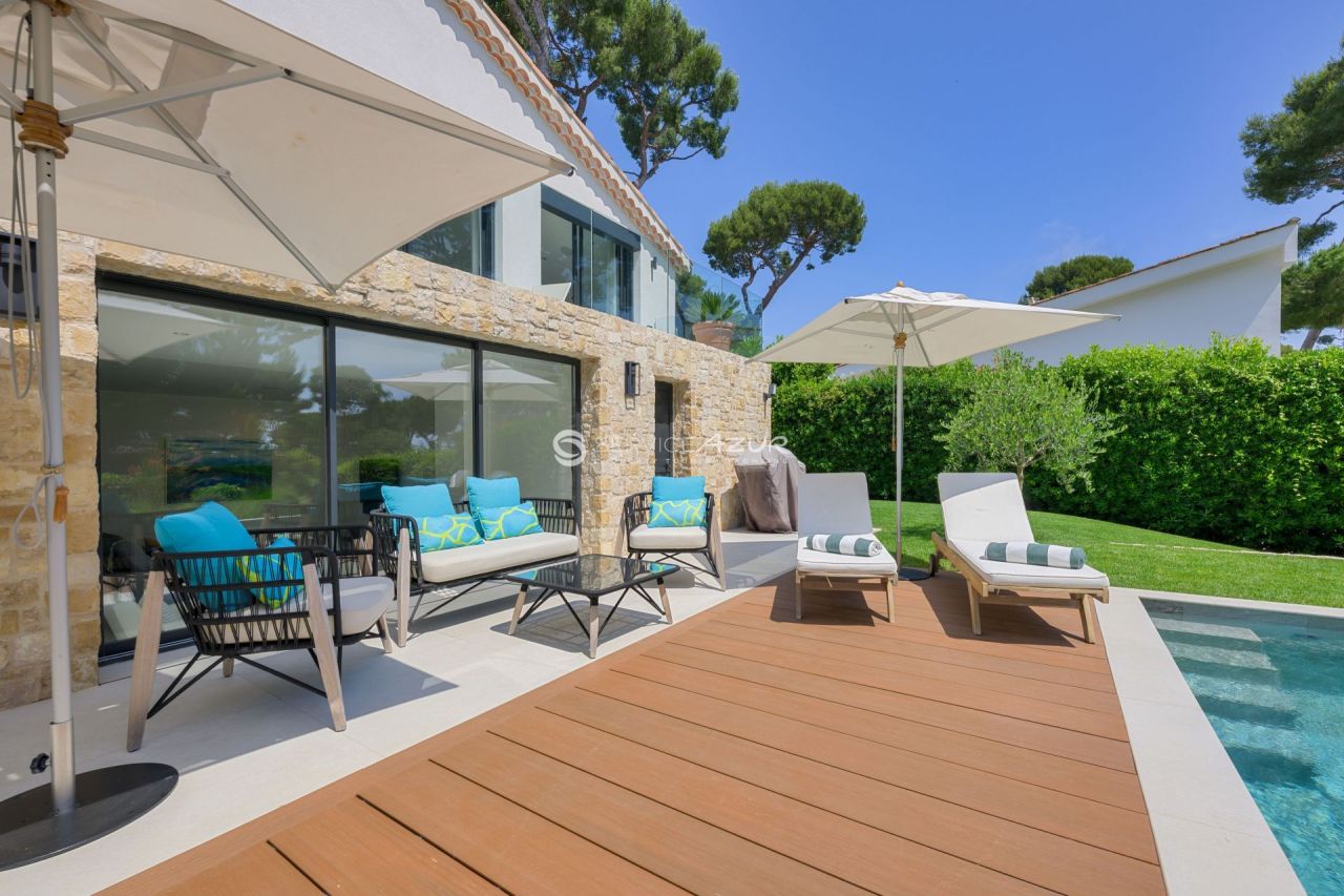 Villa à Antibes, France, 220 m² - image 8