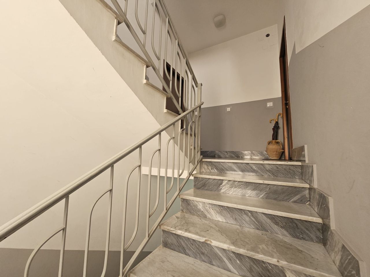 Appartamento a Scalea, Italia, 100 m² - foto 2