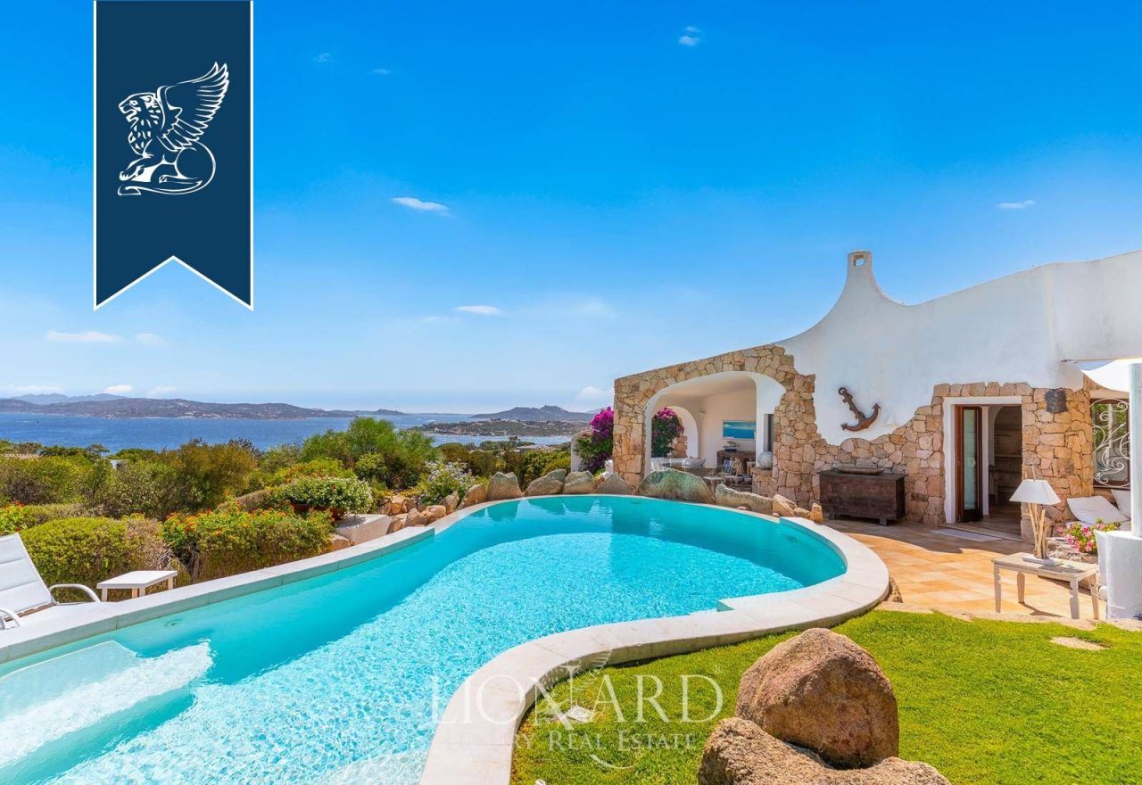 Villa en Palau, Italia, 170 m² - imagen 2