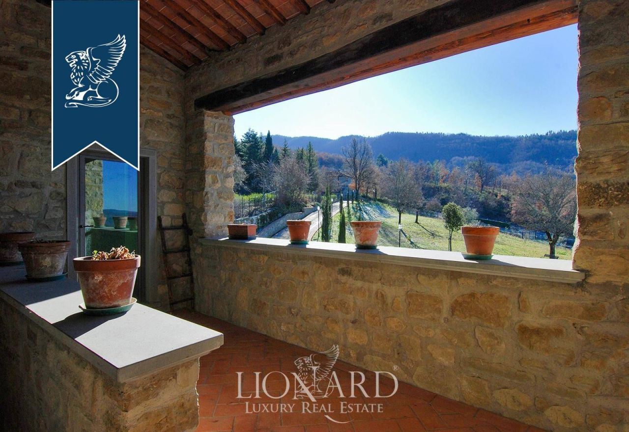 Farm in Pontassieve, Italy, 500 m² - picture 5