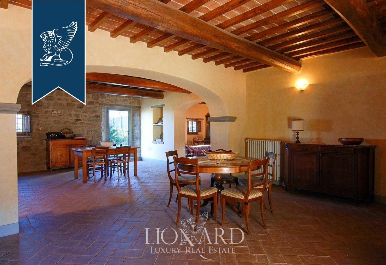 Farm in Pontassieve, Italy, 500 m² - picture 6