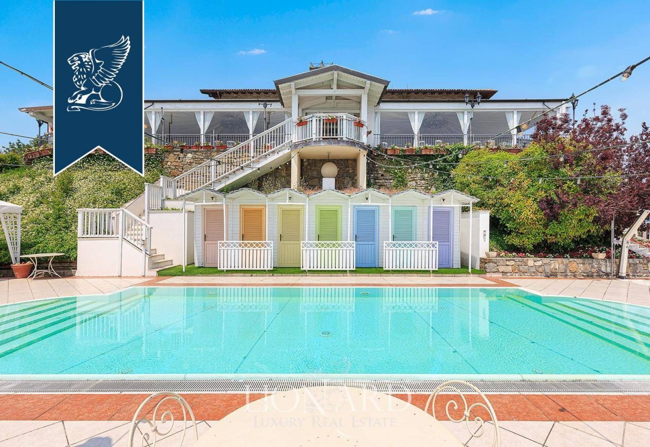 Villa a Bergamo, Italia, 900 m² - foto 8