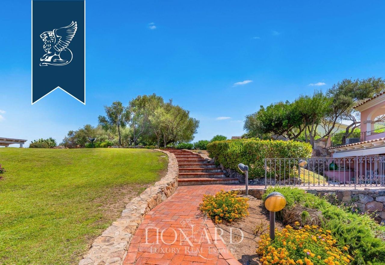 Villa in San Teodoro, Italien, 2 000 m² - Foto 8