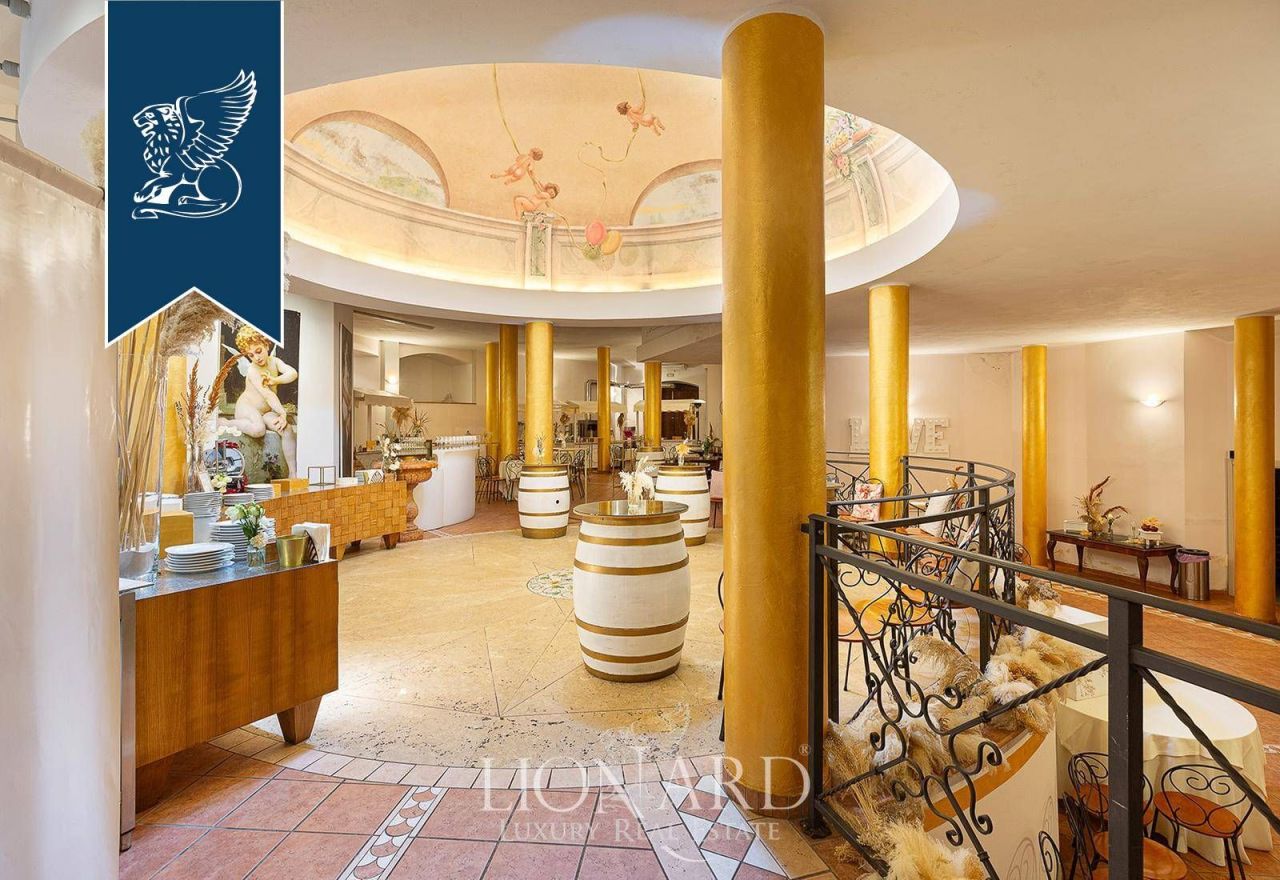 Villa in Bergamo, Italy, 4 000 m² - picture 12