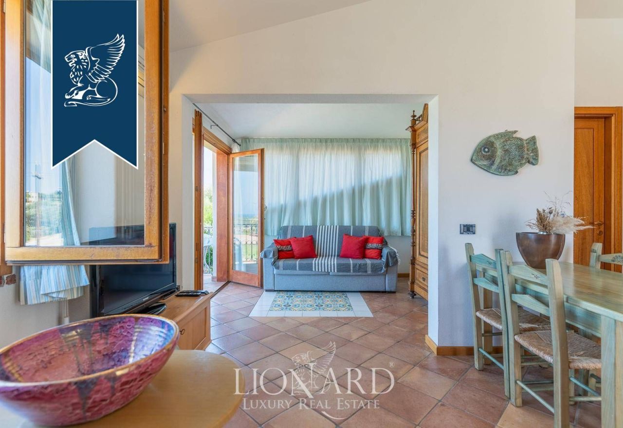 Villa in San Teodoro, Italien, 2 000 m² - Foto 16