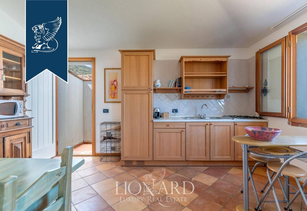 Villa in San Teodoro, Italien, 2 000 m² - Foto 17