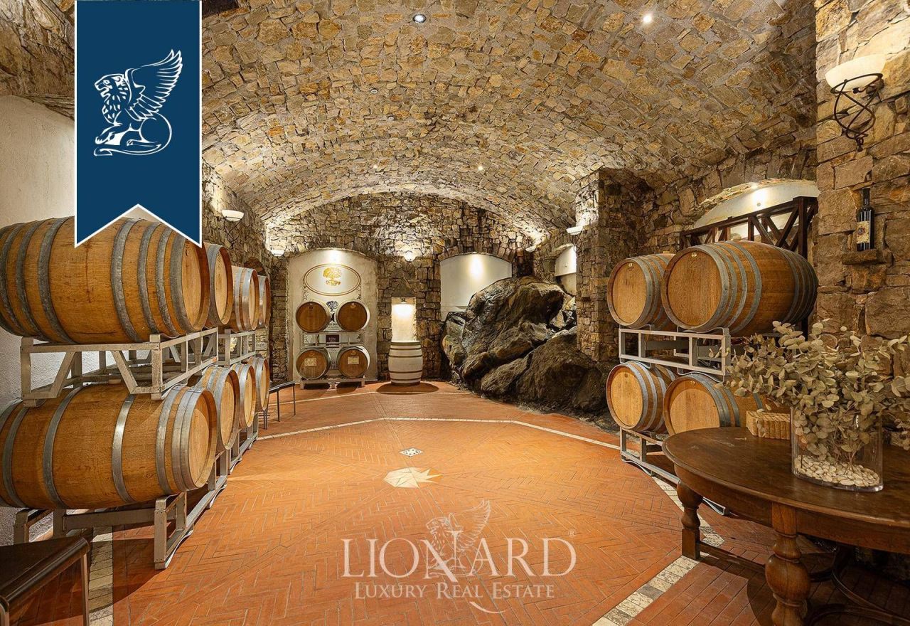 Villa in Bergamo, Italy, 4 000 m² - picture 18