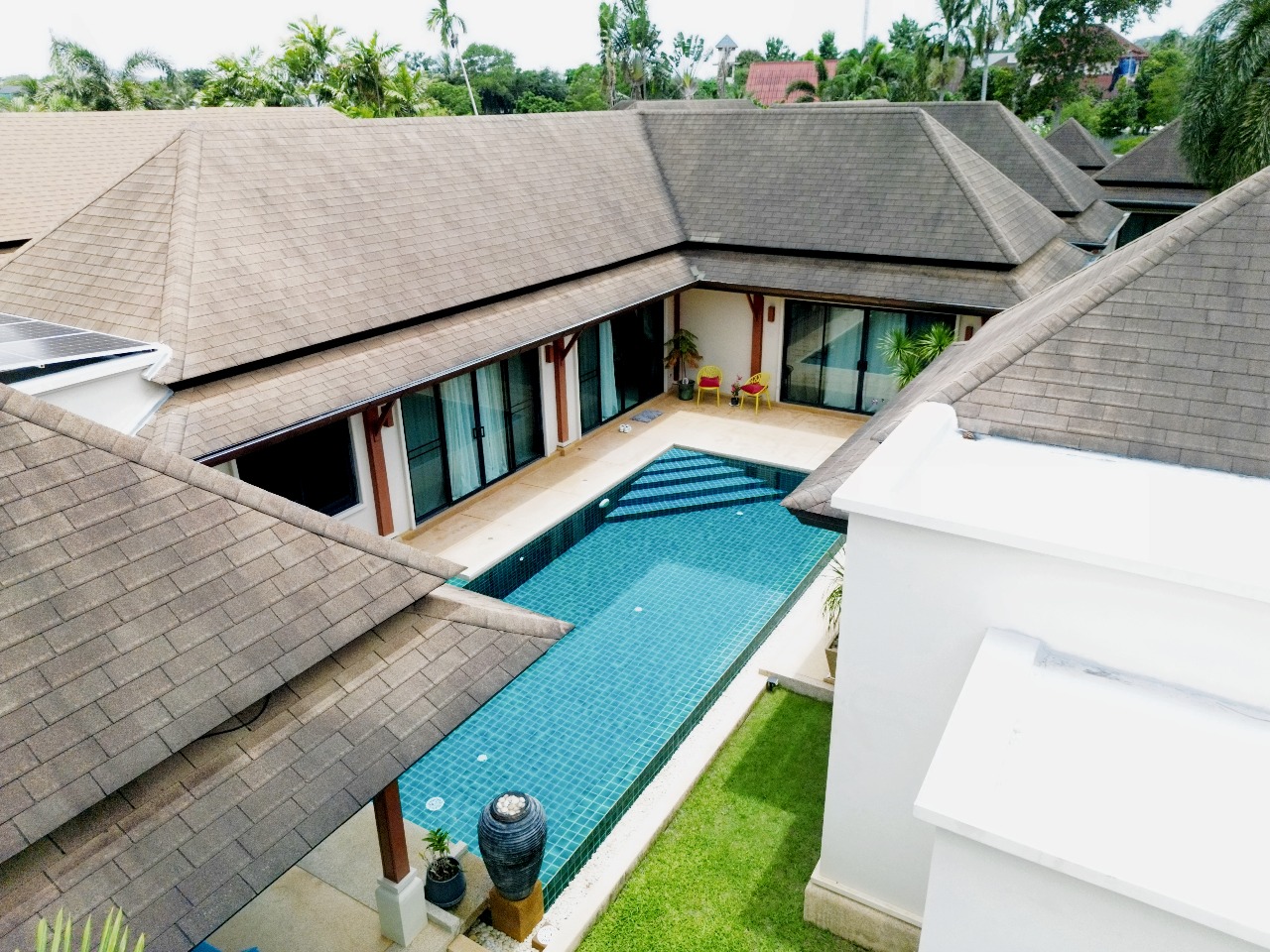 Villa on Phuket Island, Thailand, 225 m² - picture 7