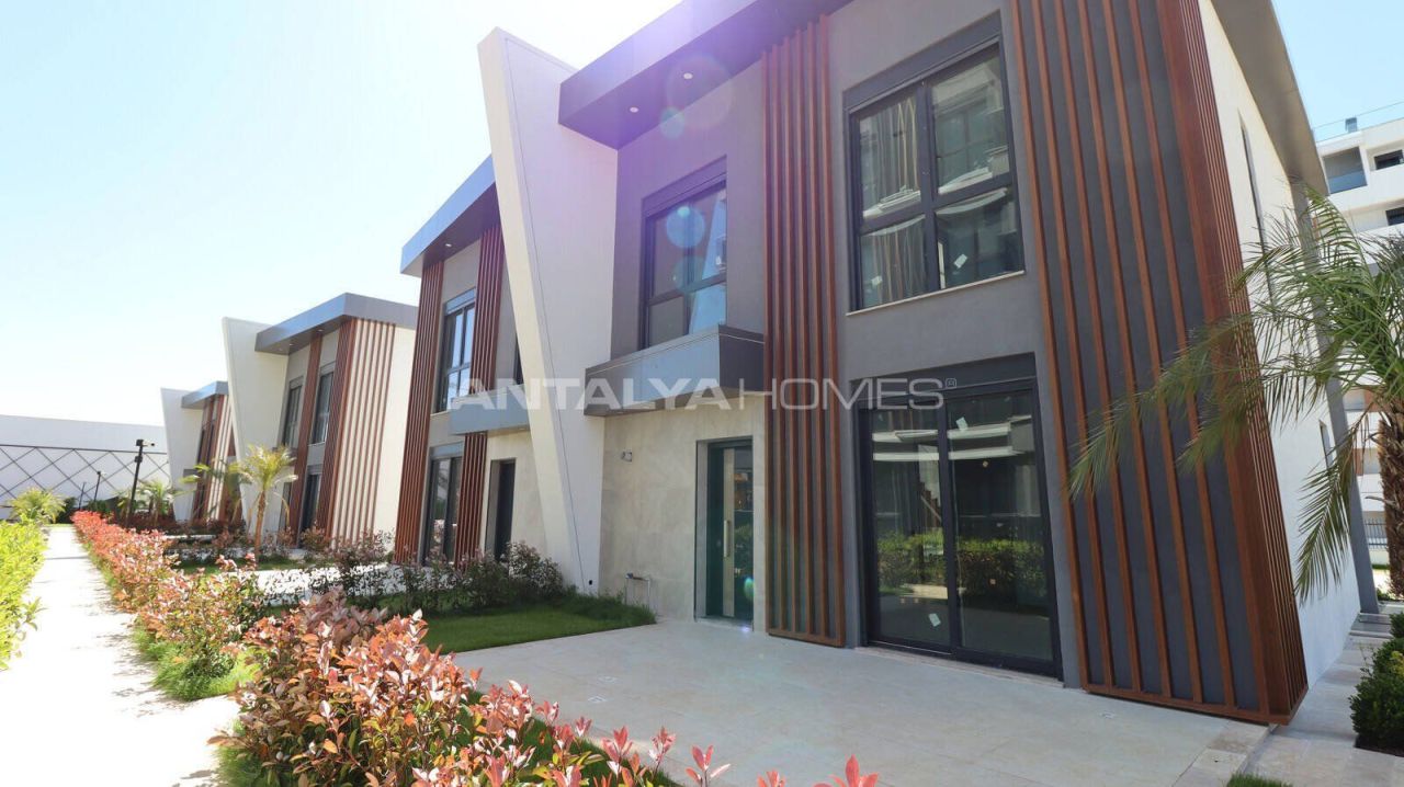 Villa a Antalya, Turchia, 350 m² - foto 4