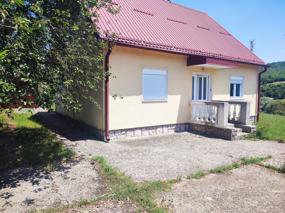 House in Niksic, Montenegro, 138 m² - picture 2