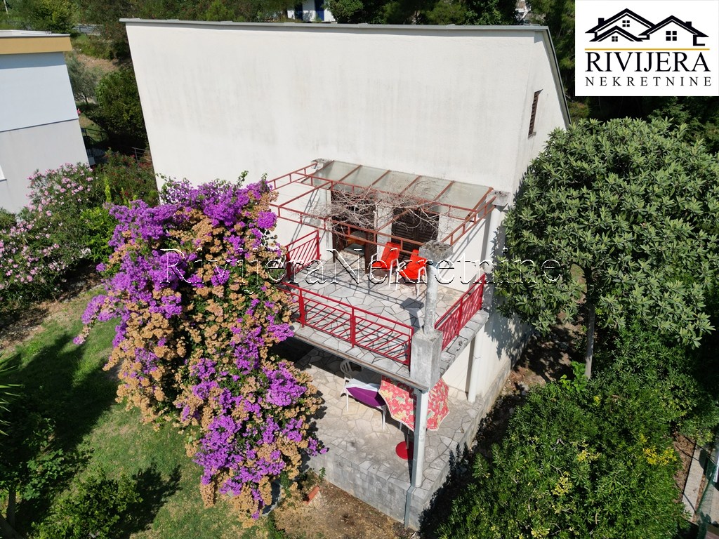 Cottage à Herceg-Novi, Monténégro, 104 m² - image 1