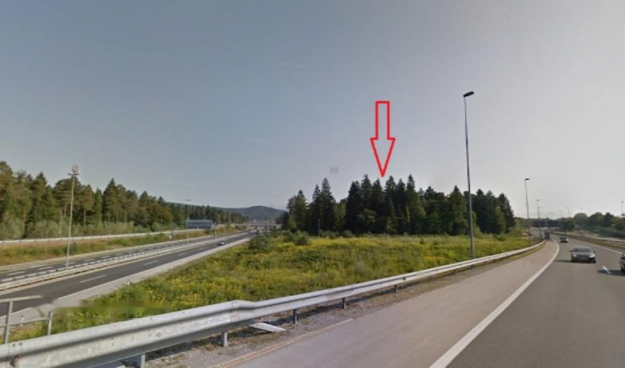 Terrain à Ljubljana, Slovénie, 2 088 m² - image 1