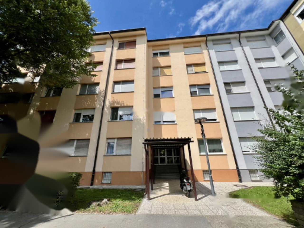 Piso en Liubliana, Eslovenia, 61 m² - imagen 1