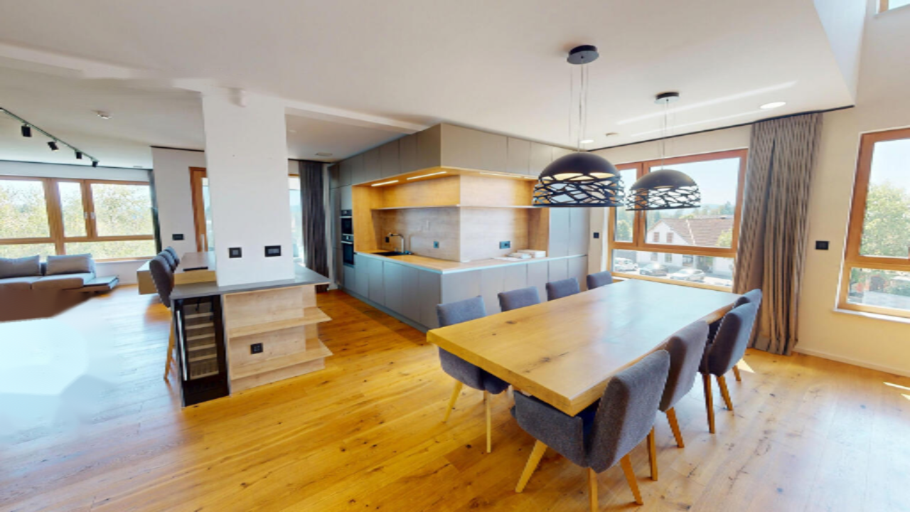 Piso en Liubliana, Eslovenia, 181 m² - imagen 1