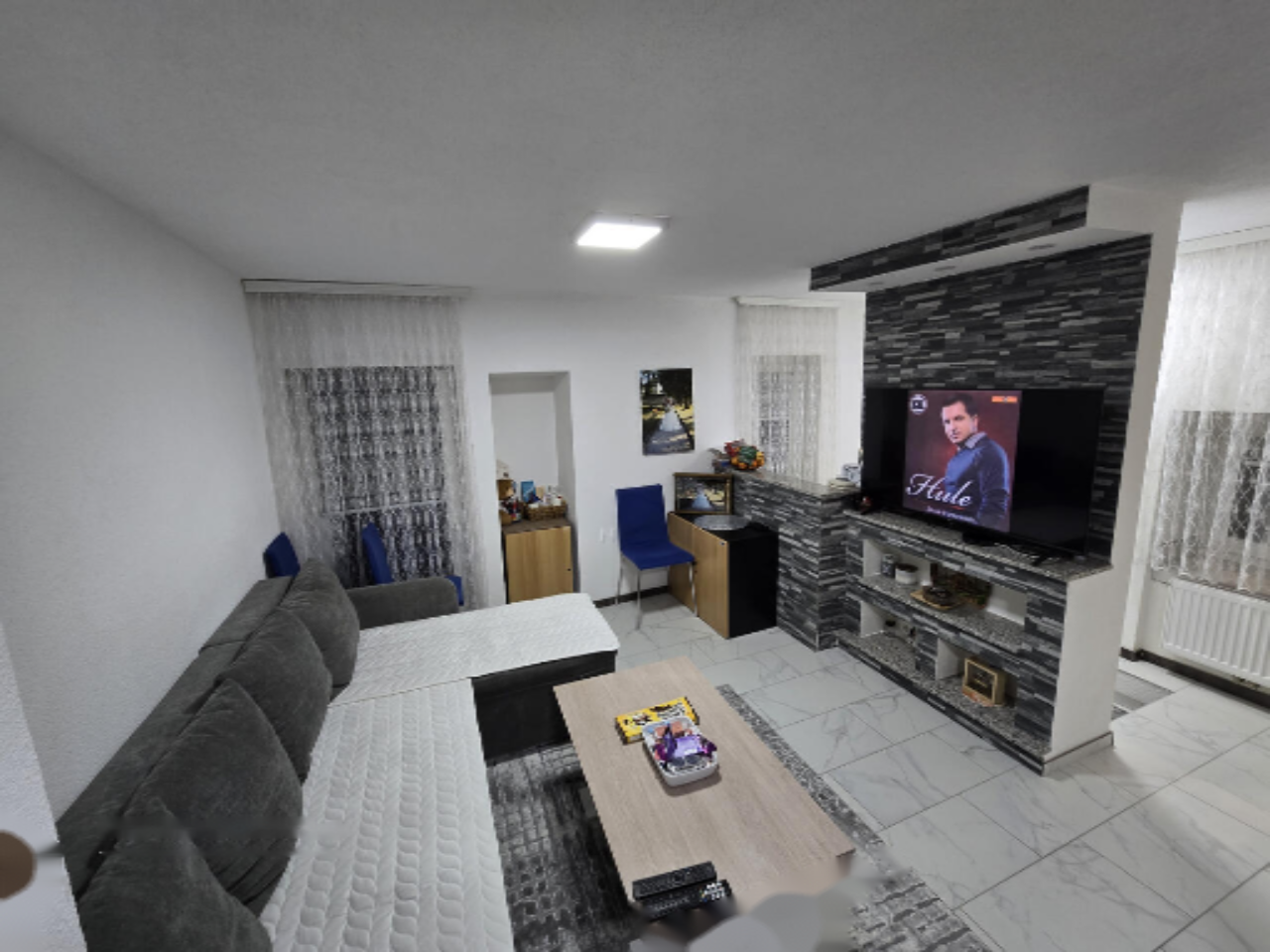 Piso en Liubliana, Eslovenia, 56 m² - imagen 1