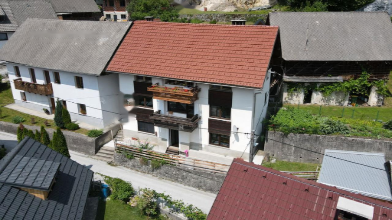 House in Bled, Slovenia, 124 m² - picture 1