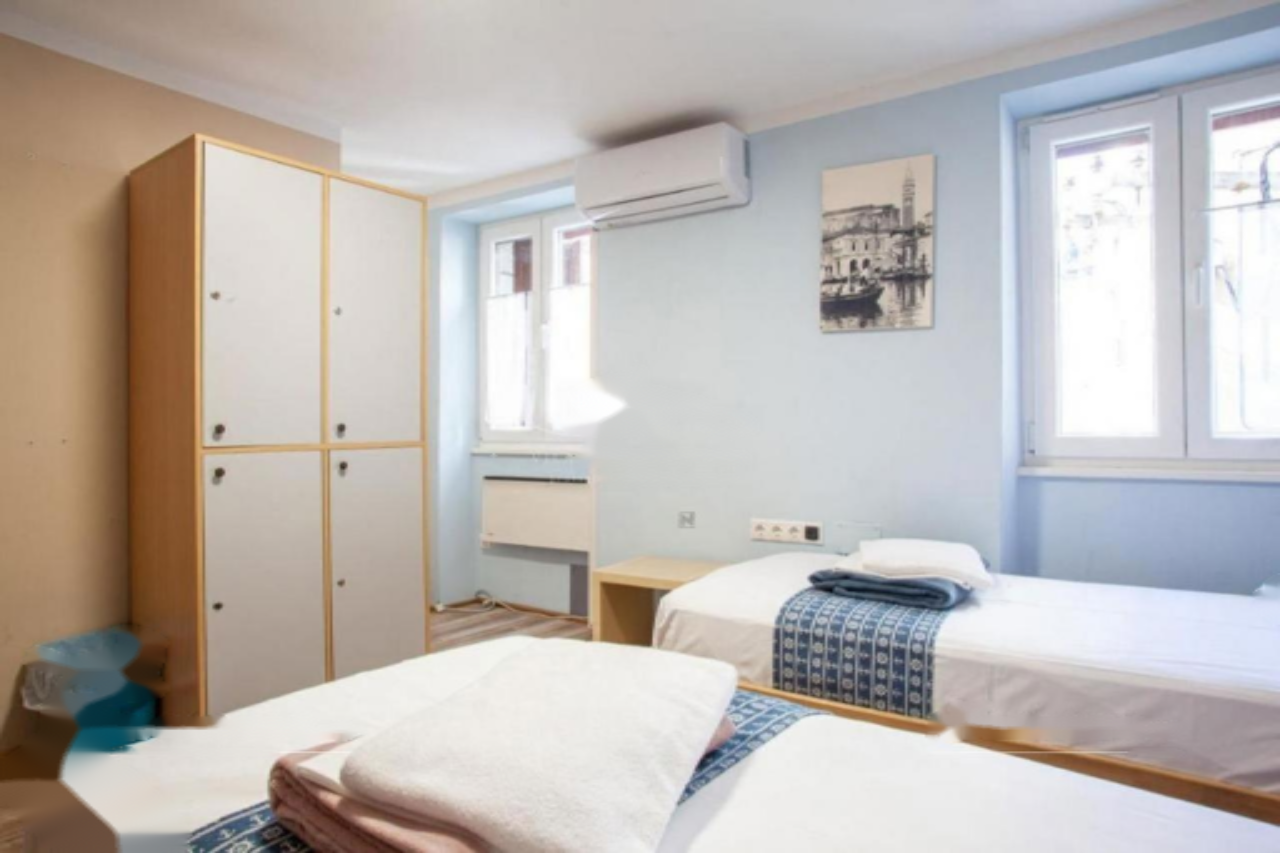 Casa en Piran, Eslovenia, 260 m² - imagen 1