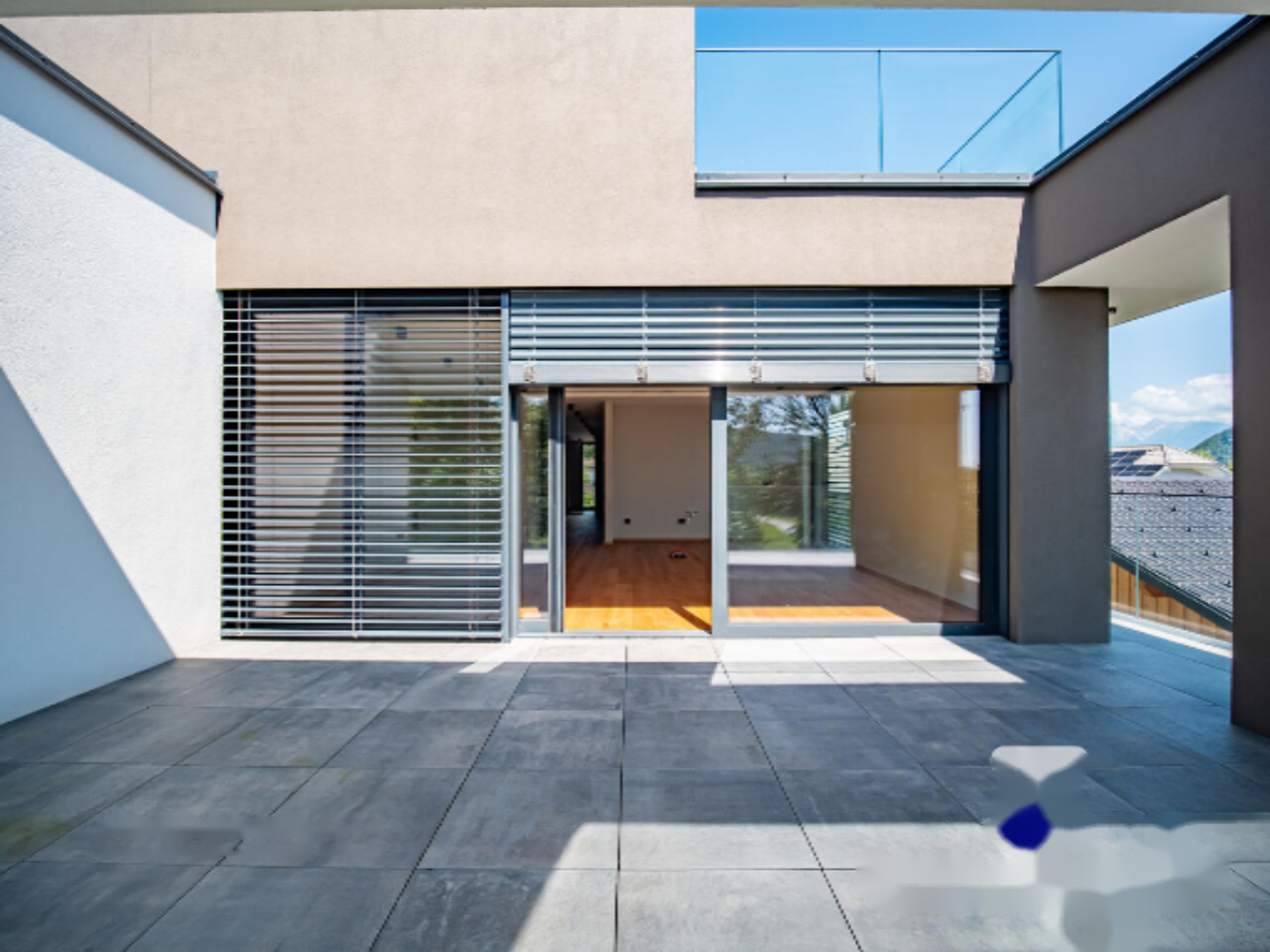 Piso en Liubliana, Eslovenia, 240 m² - imagen 1
