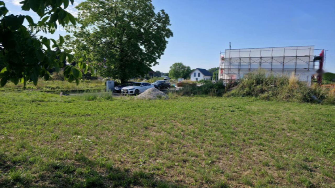 Land in Ljubljana, Slovenia, 943 m² - picture 1