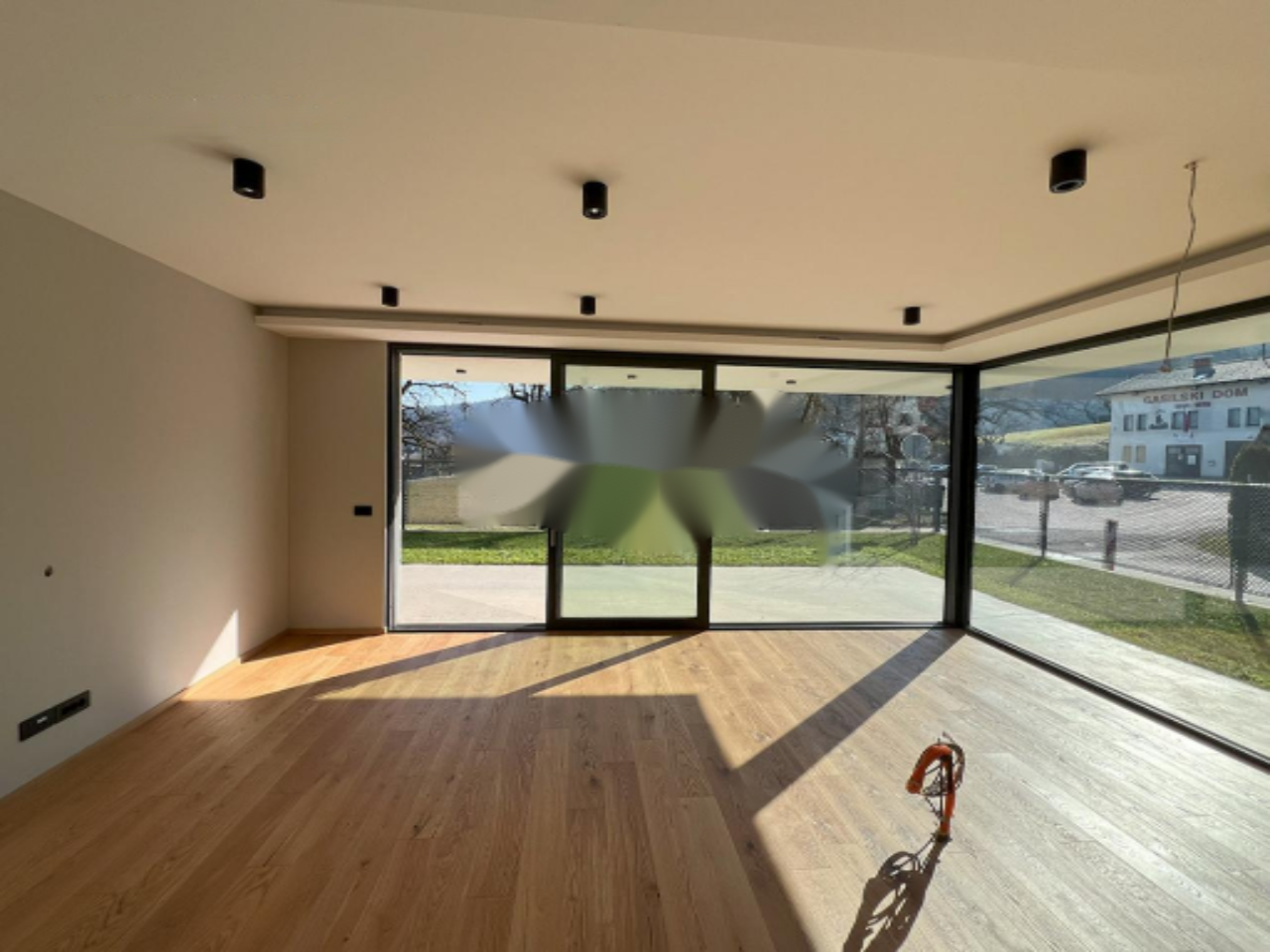 Flat in Ljubljana, Slovenia, 249 m² - picture 1