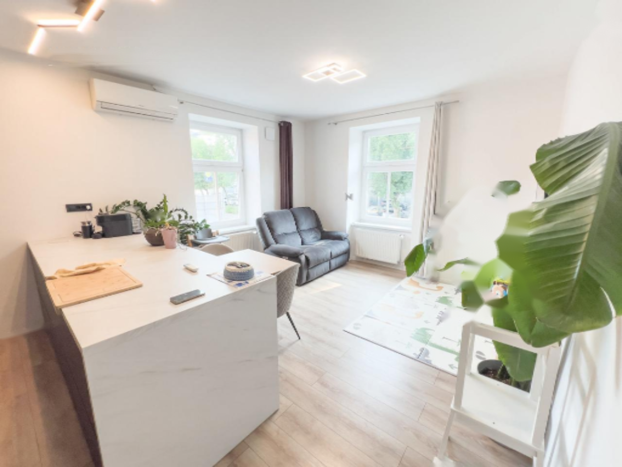 Flat in Ljubljana, Slovenia, 61 m² - picture 1