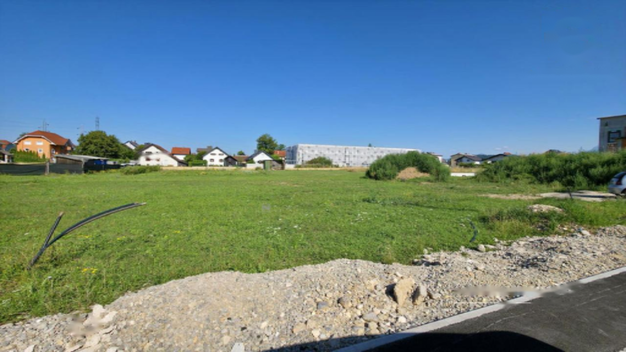 Terreno en Liubliana, Eslovenia, 445 m² - imagen 1