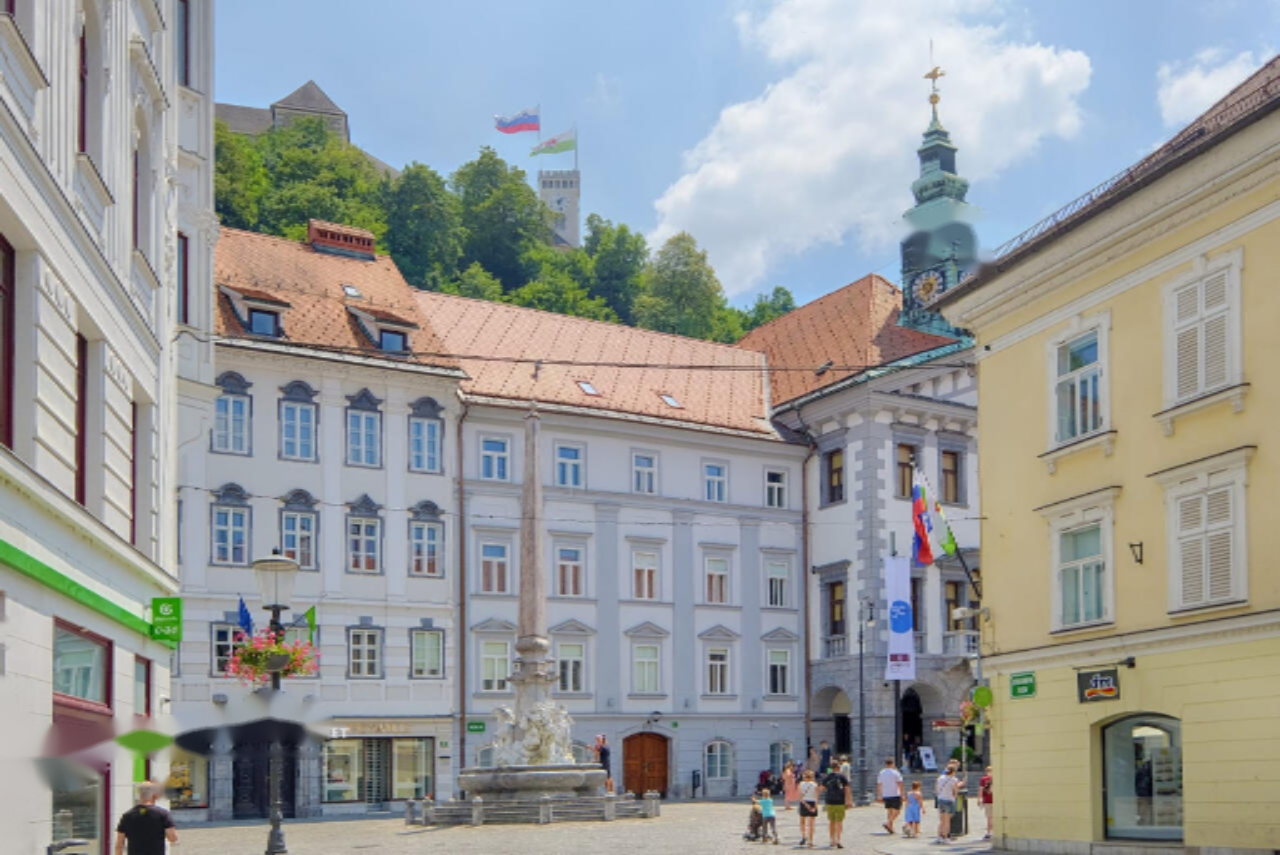 Appartement à Ljubljana, Slovénie, 258 m² - image 1