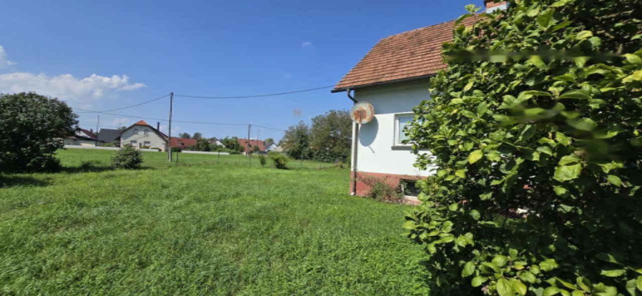 Land in Ljubljana, Slovenia, 1 370 m² - picture 3