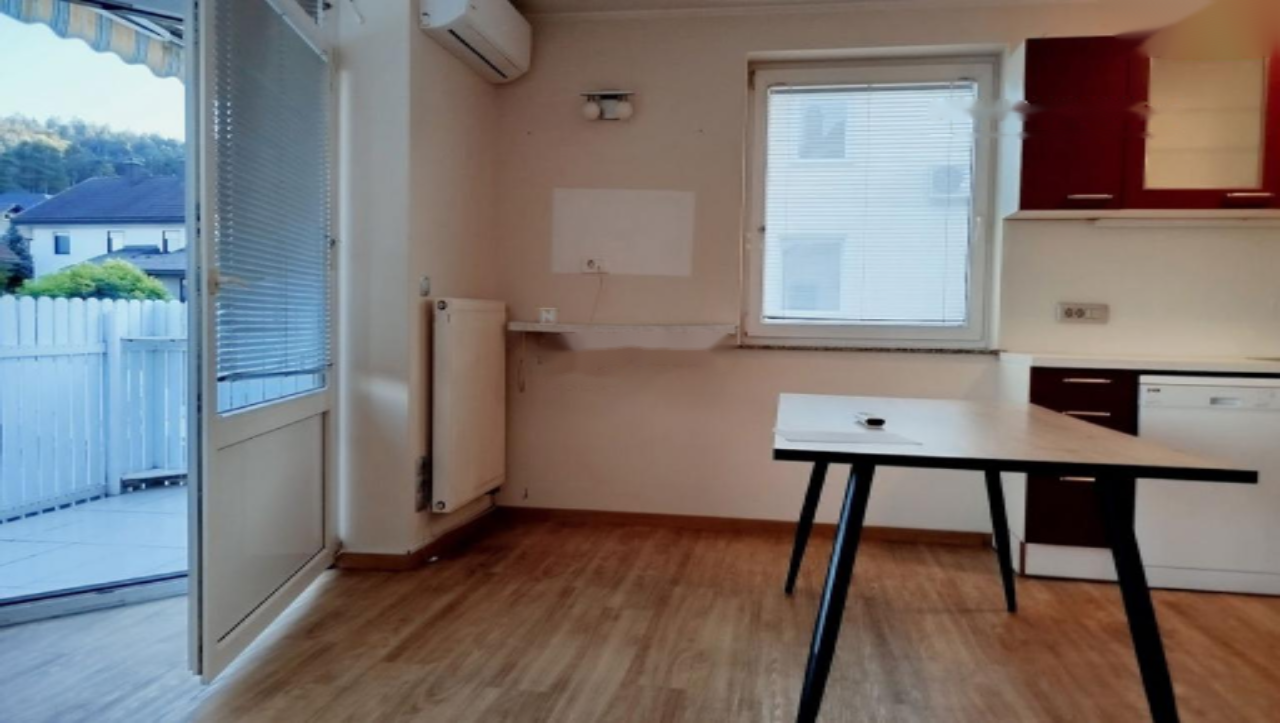 Piso en Liubliana, Eslovenia, 83 m² - imagen 3