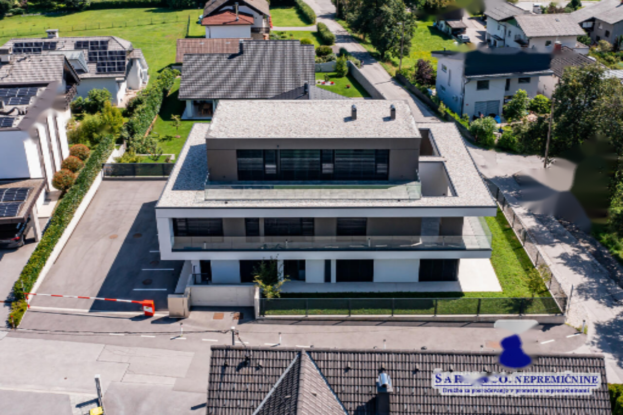 Piso en Liubliana, Eslovenia, 226 m² - imagen 4