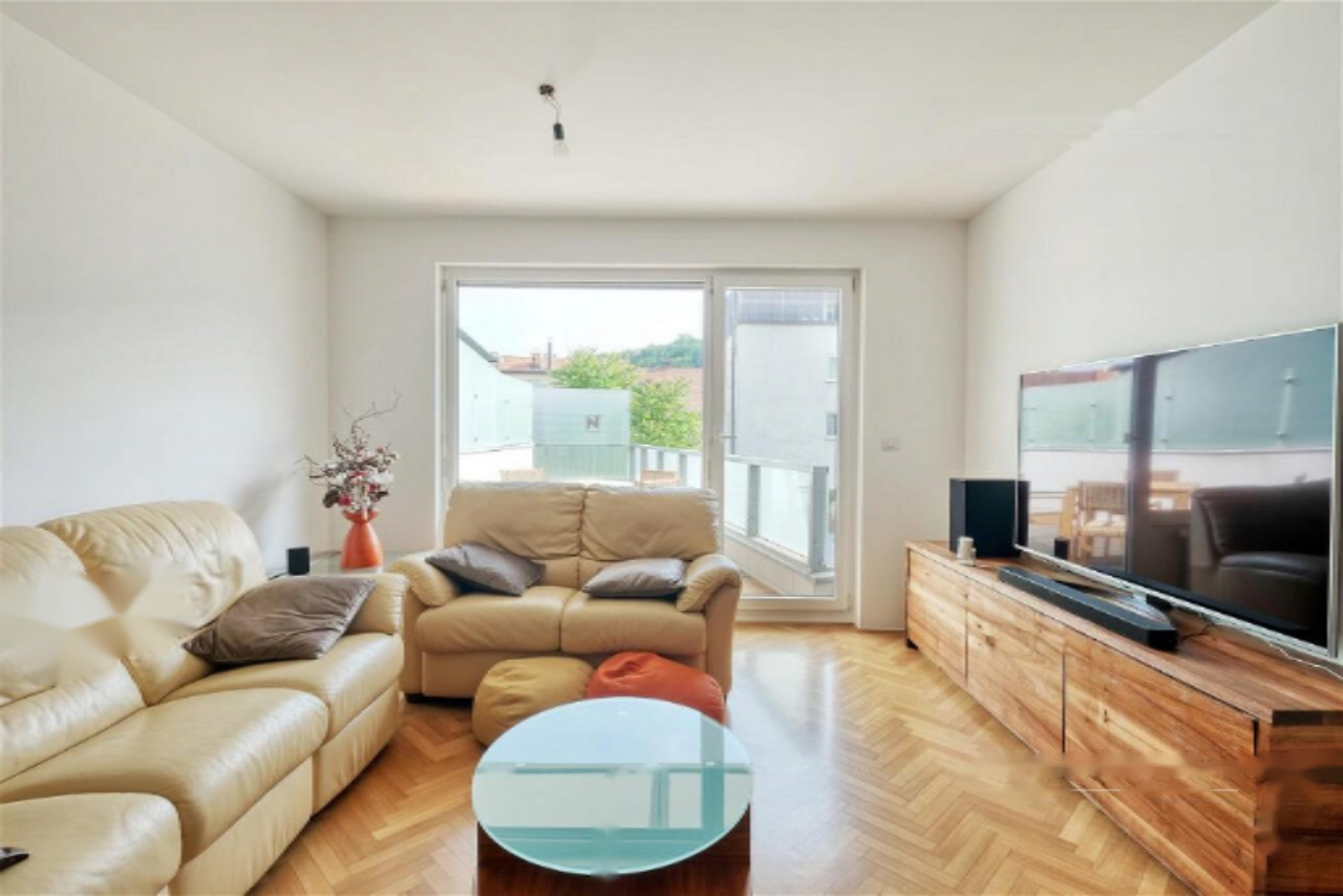 Flat in Ljubljana, Slovenia, 77 m² - picture 5