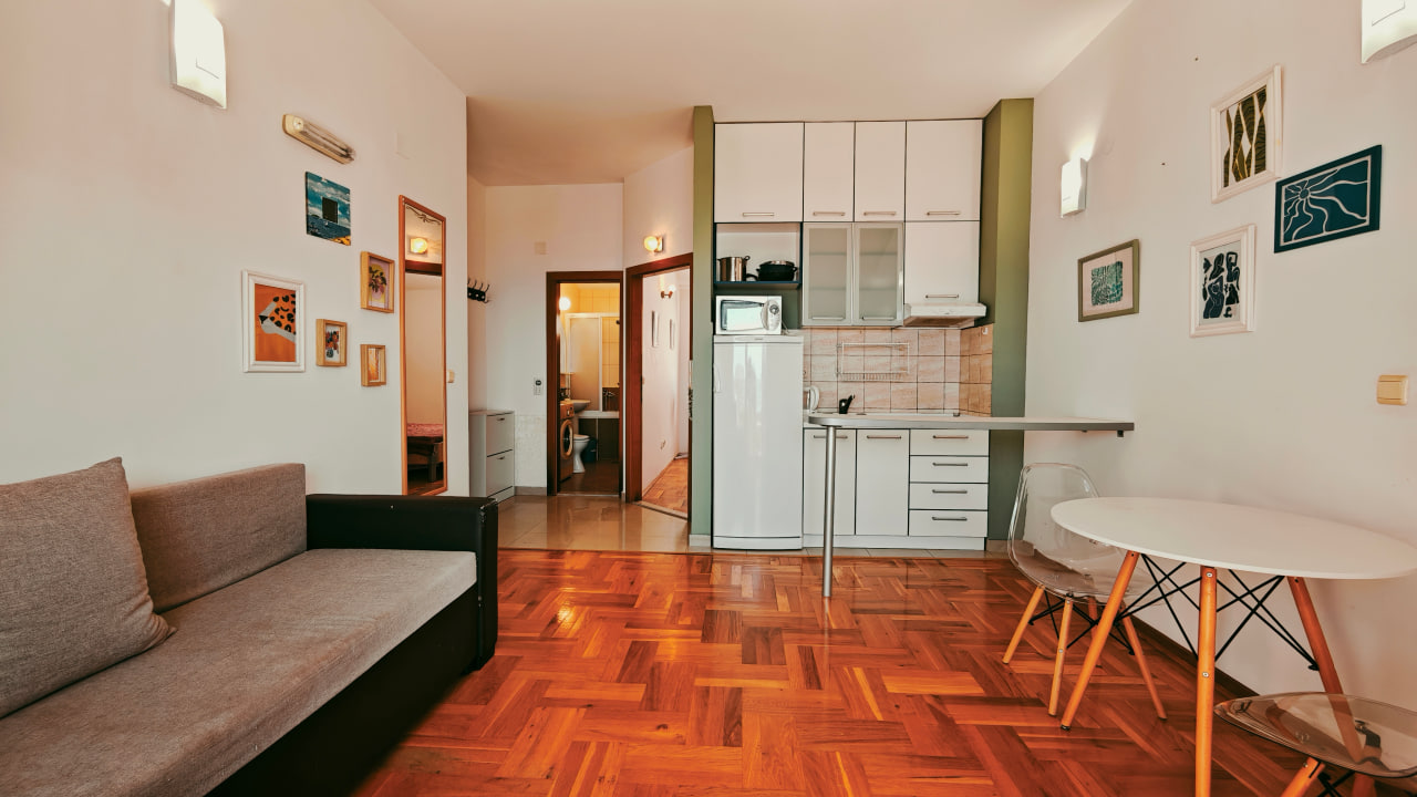 Flat in Becici, Montenegro, 38 m² - picture 1