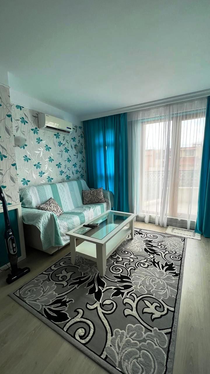 Flat at Sunny Beach, Bulgaria, 100 m² - picture 1