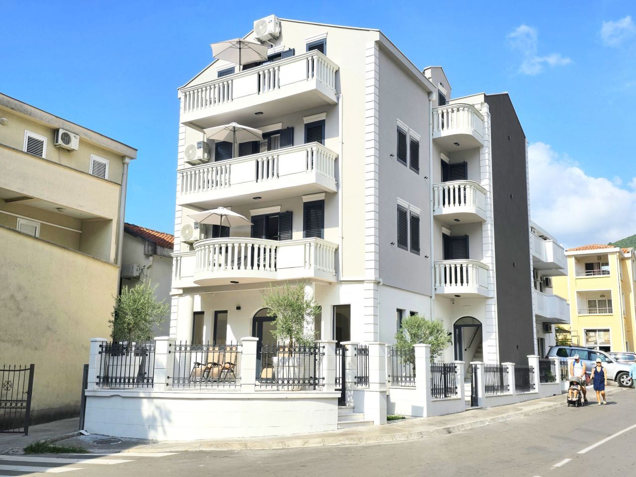 Hotel en Budva, Montenegro, 440 m² - imagen 1