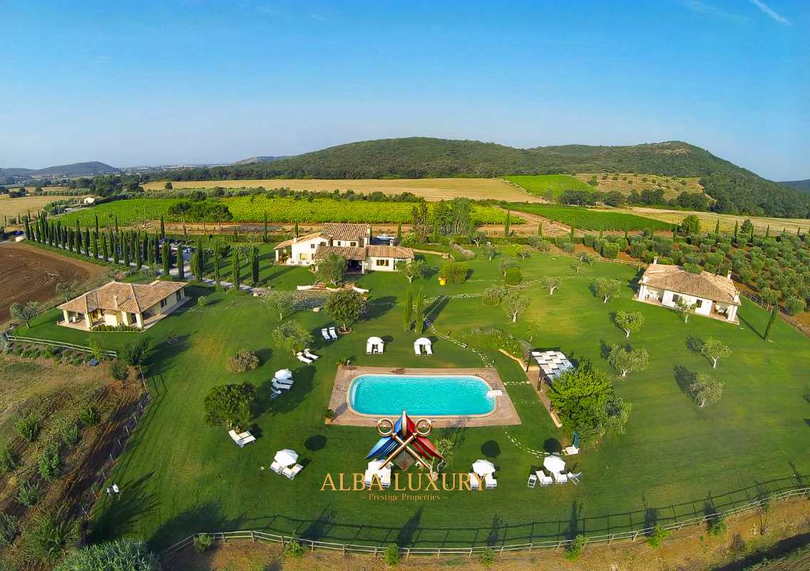 Villa a Capalbio, Italia, 750 m² - foto 1
