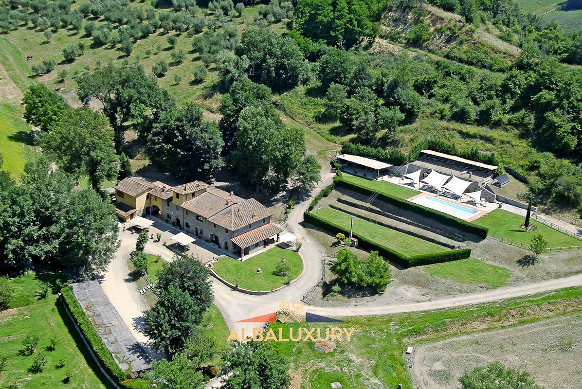 Apartment in Reggello, Italien, 1 750 m² - Foto 1