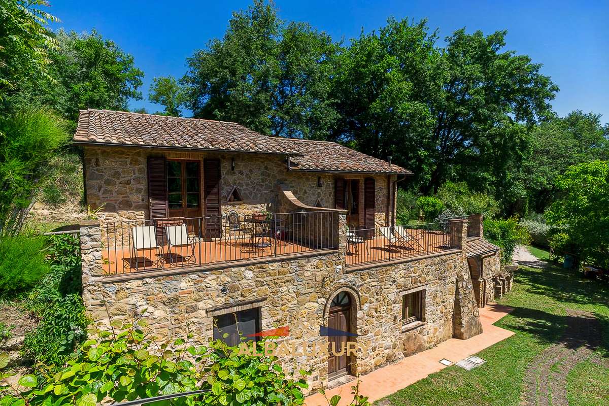 Villa à Montepulciano, Italie, 360 m² - image 4