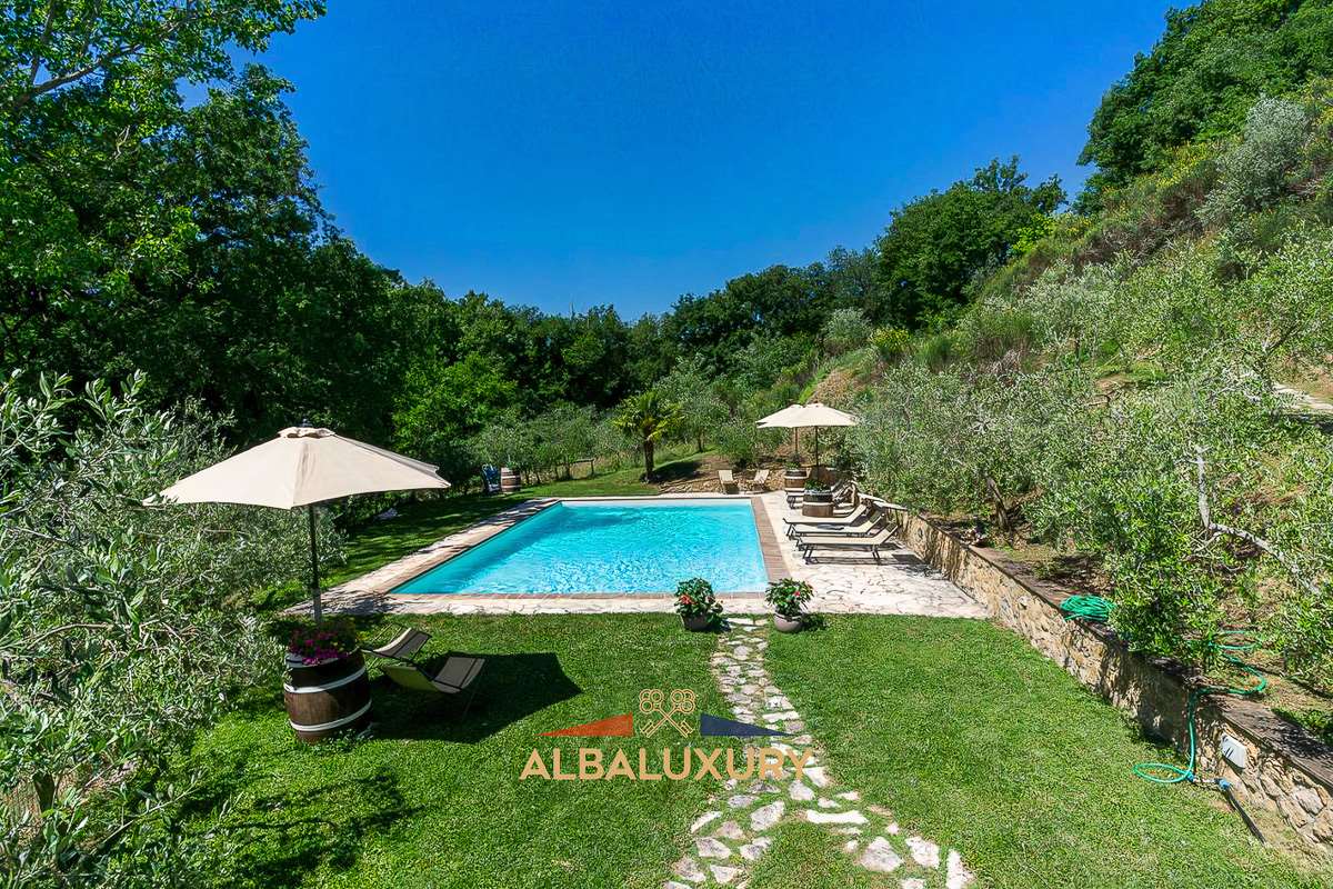 Villa à Montepulciano, Italie, 360 m² - image 5