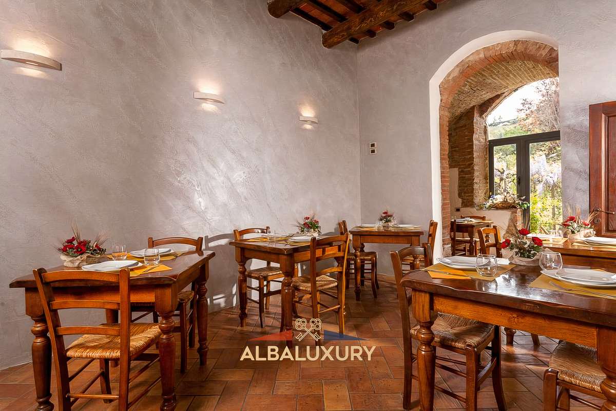 Villa à Montepulciano, Italie, 360 m² - image 10