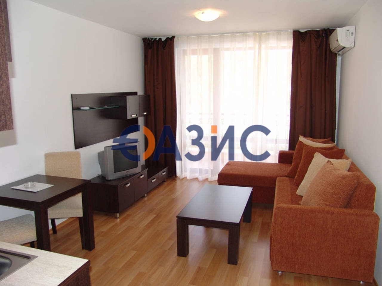 Appartement à Slantchev Briag, Bulgarie, 41.7 m² - image 1