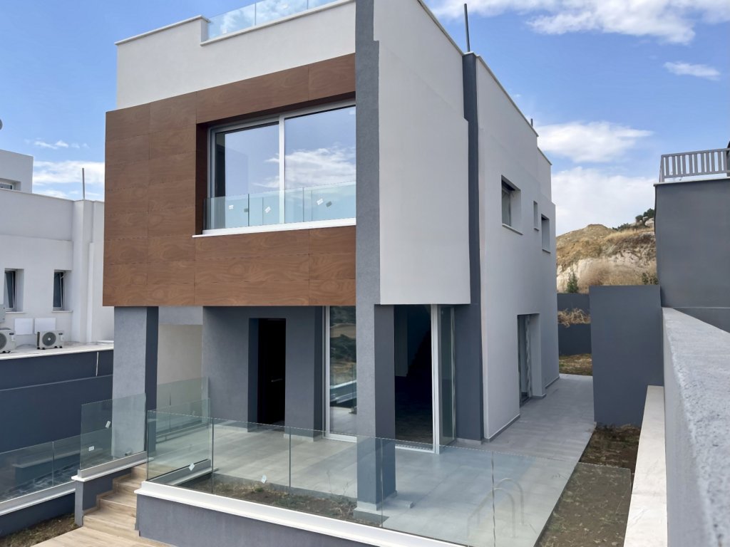 Piso en Limasol, Chipre, 184 m² - imagen 1