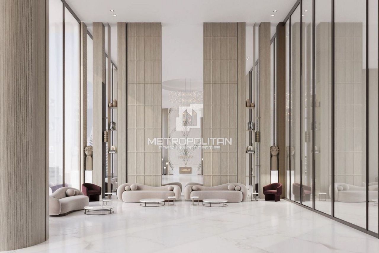 Apartment in Dubai, UAE, 41 m² - picture 2