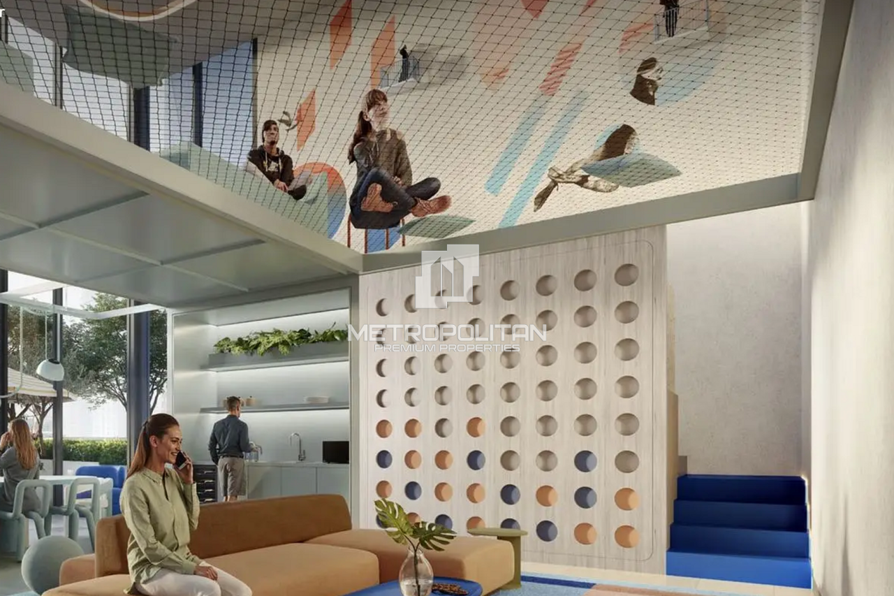 Apartment in Dubai, UAE, 37 m² - picture 7