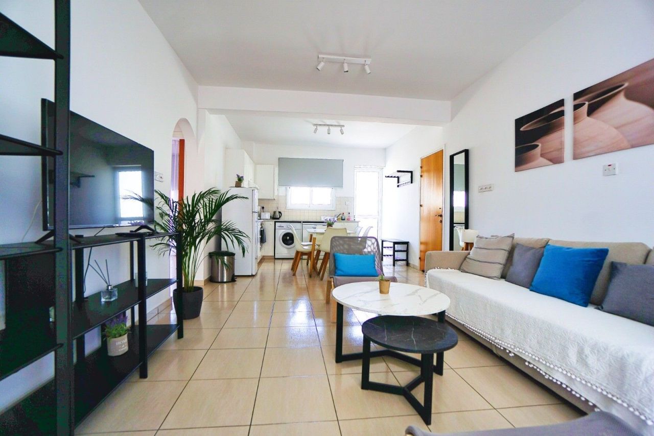 Apartment in Paphos, Cyprus, 102 m² - picture 1