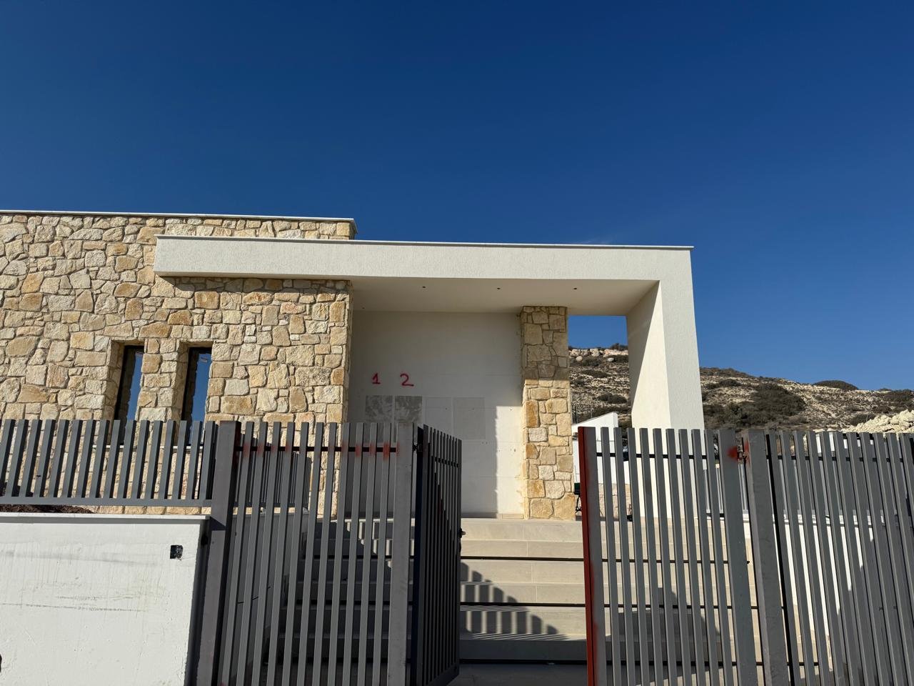 Casa en Agios Tychon, Chipre - imagen 1