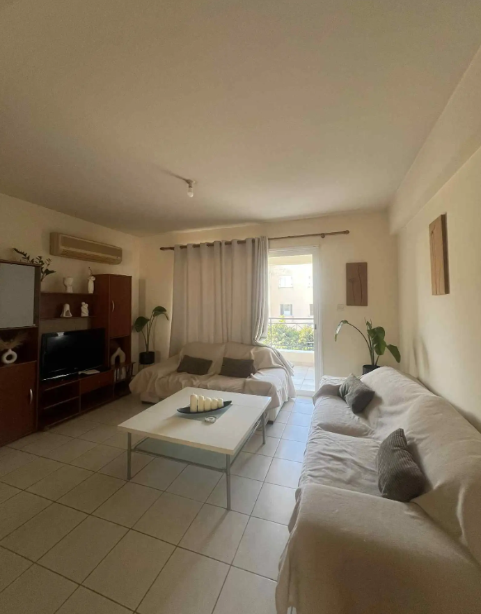 Apartment in Chlorakas, Cyprus - picture 12