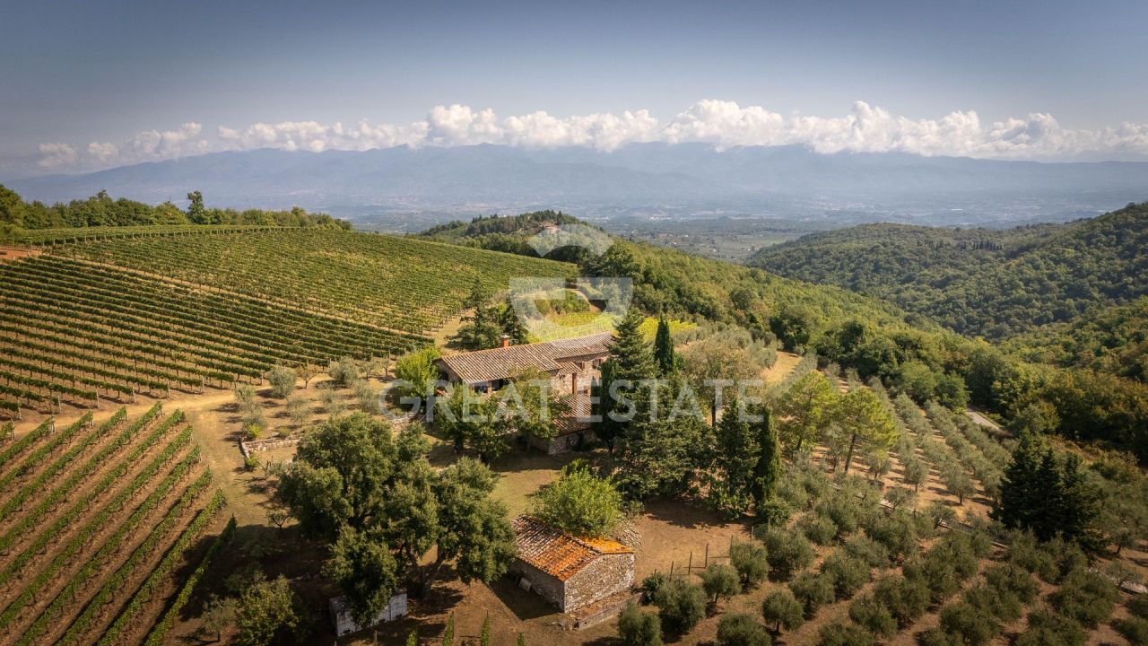 Maison dans le Chianti, Italie, 451.25 m² - image 1