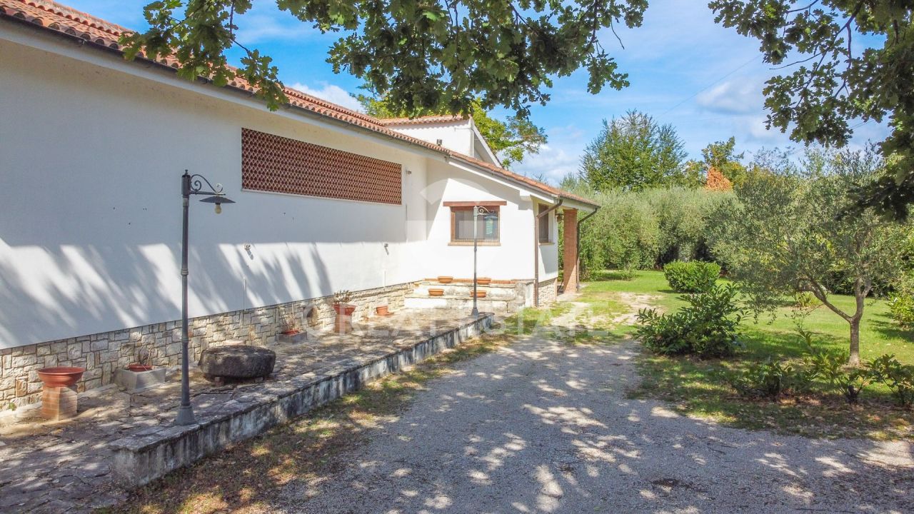 Casa a Amelia, Italia, 279.6 m² - foto 7