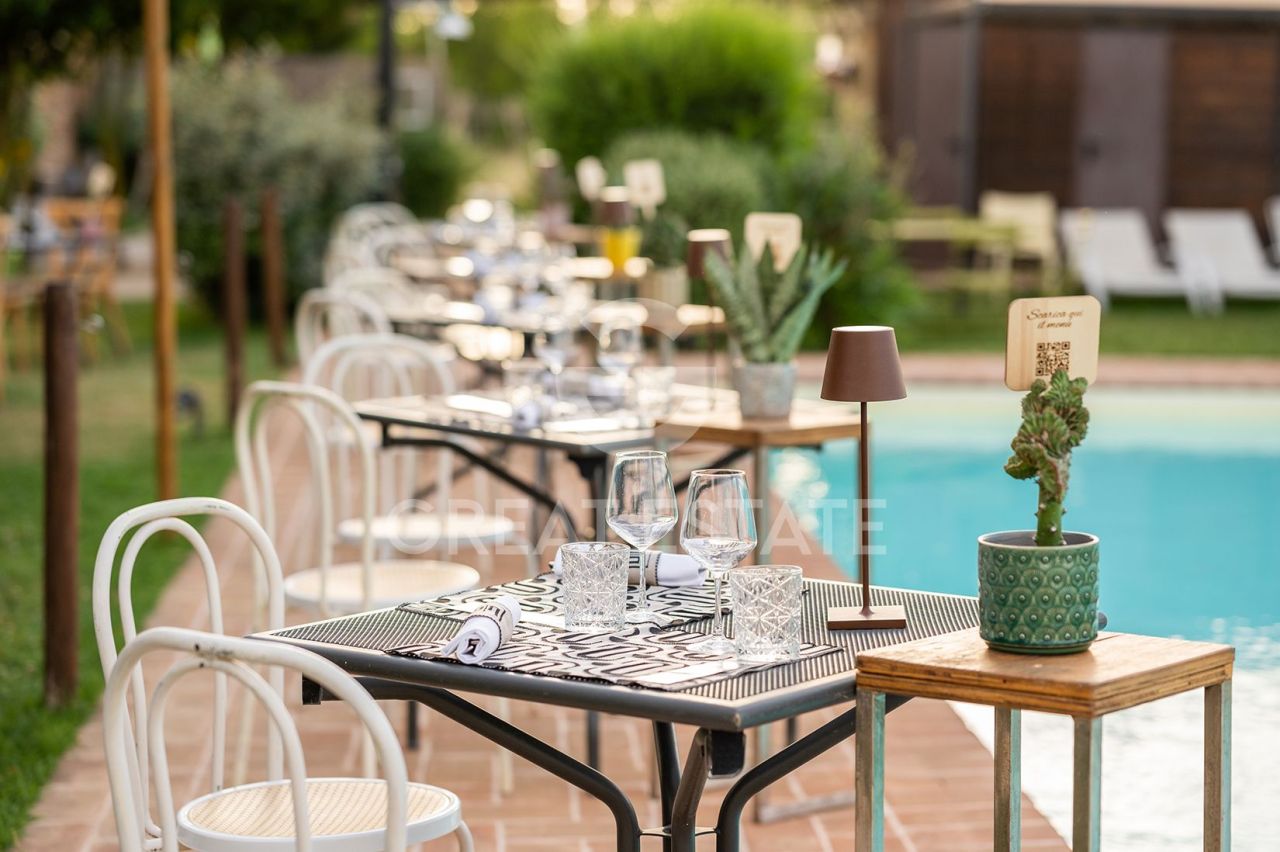 Hotel, albergo Bastia Umbra, Italia, 1 340 m² - foto 16